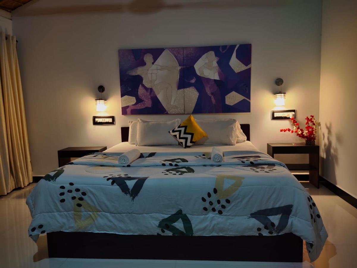 Lotus Riya Home Stay ハンピ エクステリア 写真